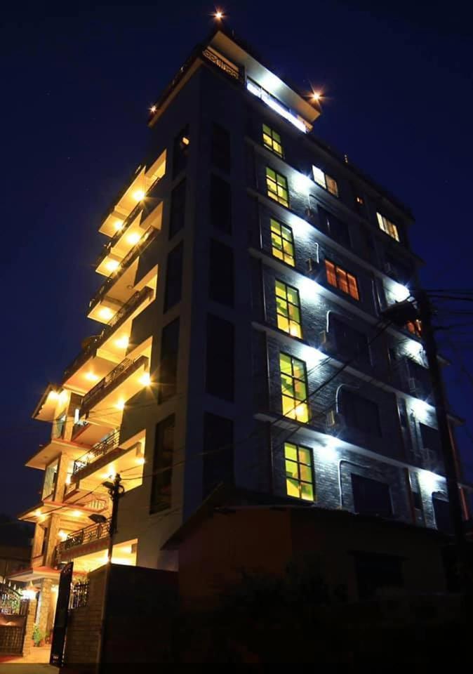Hotel River Park Pokhara Eksteriør bilde
