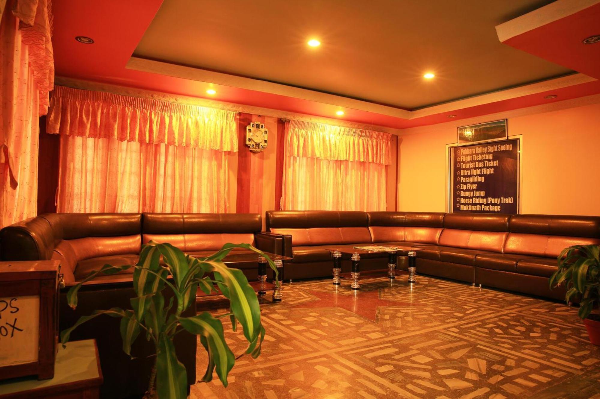 Hotel River Park Pokhara Eksteriør bilde