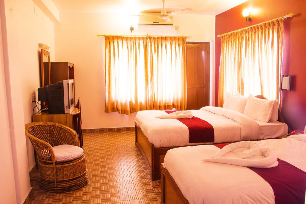 Hotel River Park Pokhara Eksteriør bilde