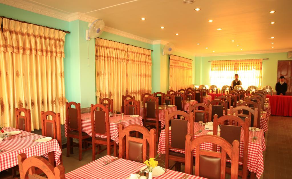Hotel River Park Pokhara Eksteriør bilde